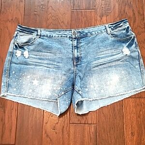 Vanilla Star jean shorts with Stars Detail & Fringe Hem size 24 (Plus Size)